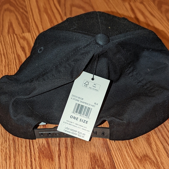 Volcom hat - Picture 2 of 3